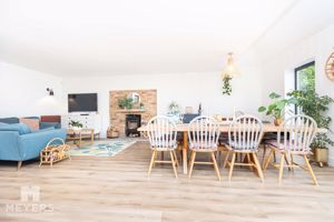 Photo 33- click for photo gallery